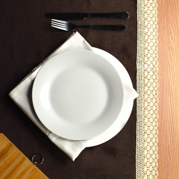 Jutte Table Cover (crochet)